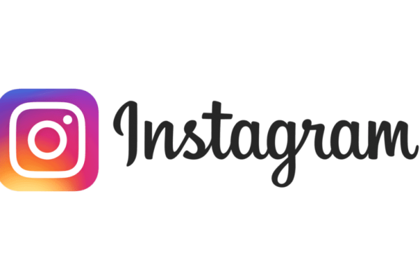 Logo Merek Instagram dengan nama